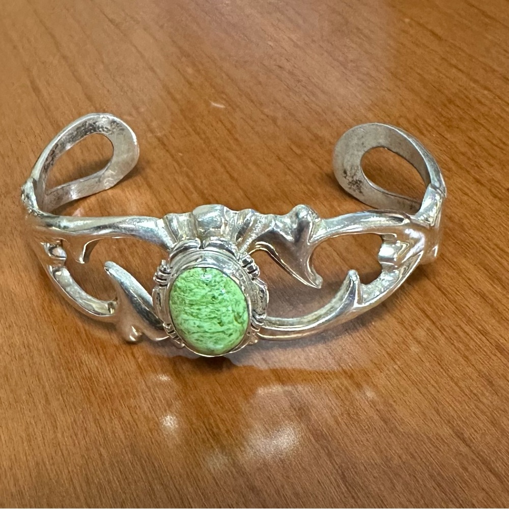Sterling Silver and Green Gaspeite Women's Bracelet
